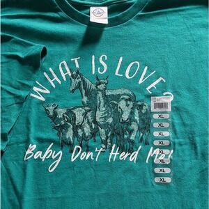 Delta Pro Weight Graphic Tee Funny Animal Herd XL‎